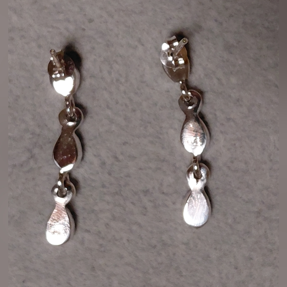 Elegant Aurora Opal Drop Earrings - Picture 6 of 7